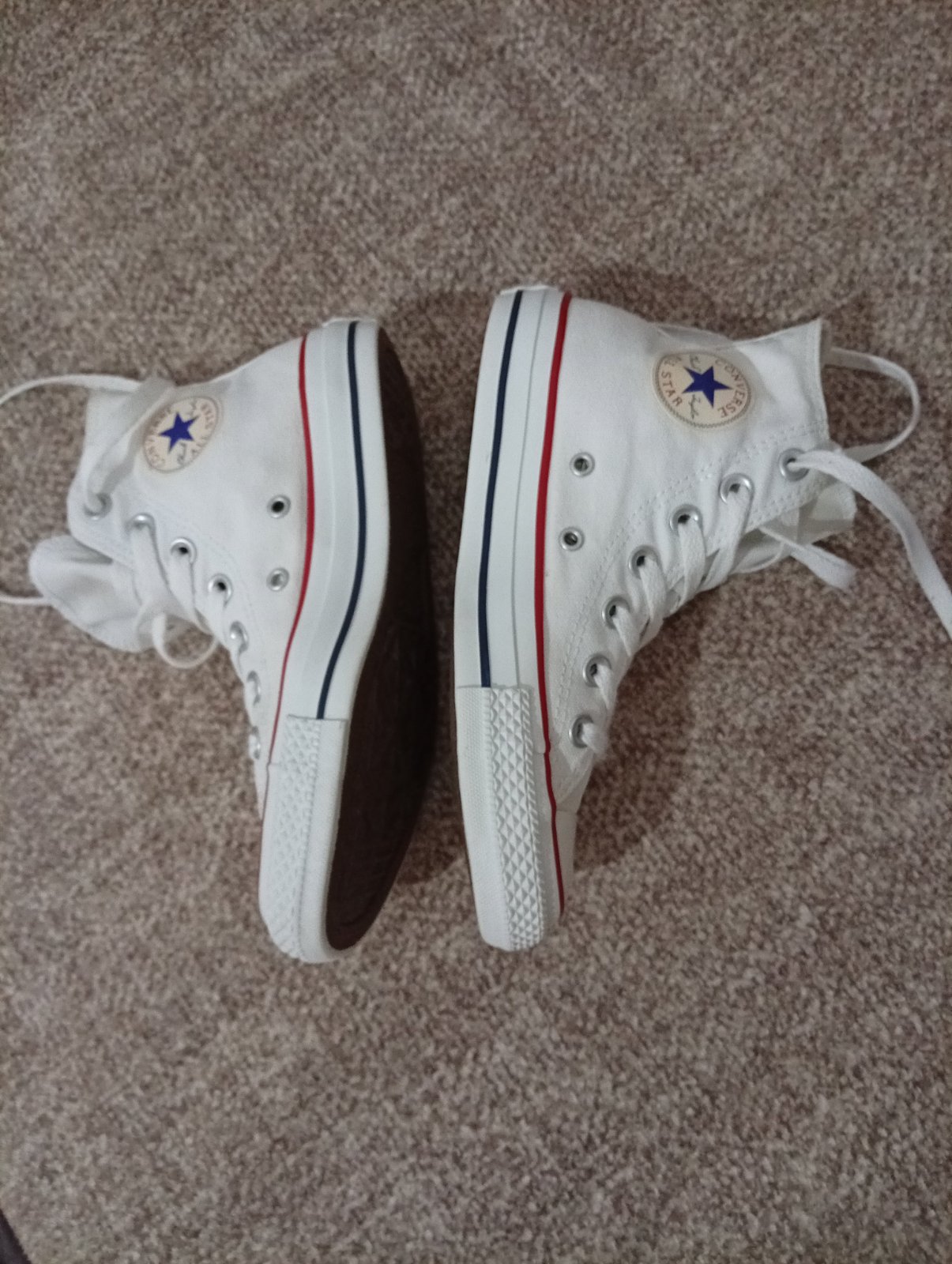 Converse 