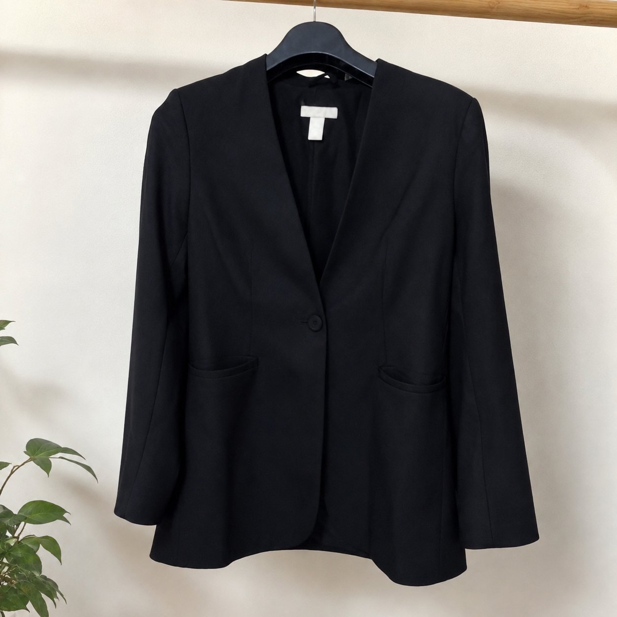 Blazer noir élégant pour femme