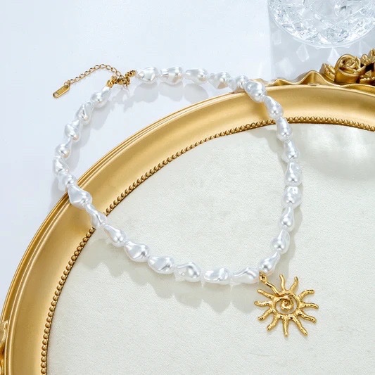 Collier