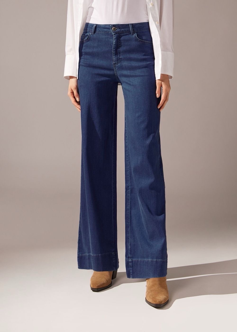 Ultra light denim