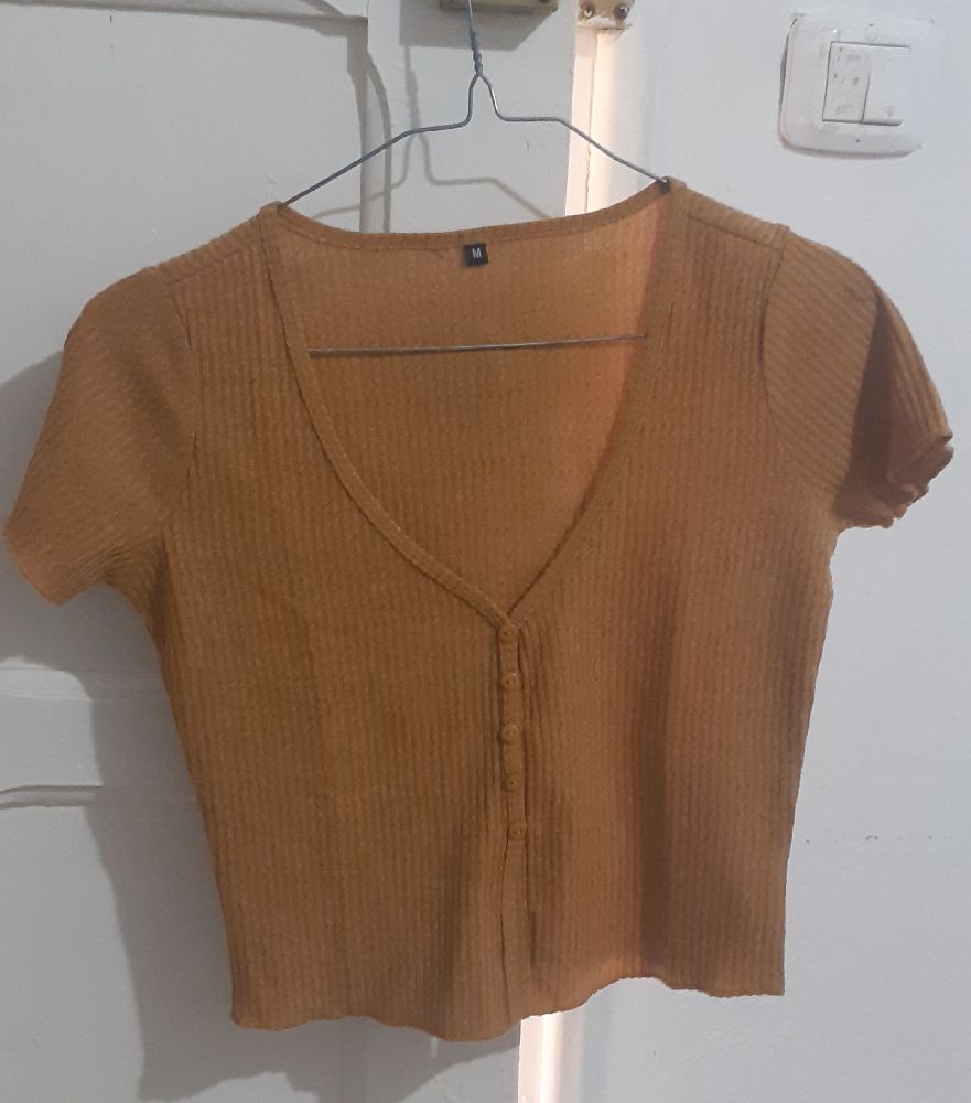 crop top boutonné