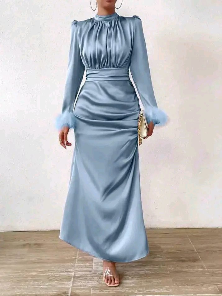 Robe Satin bleu ciel