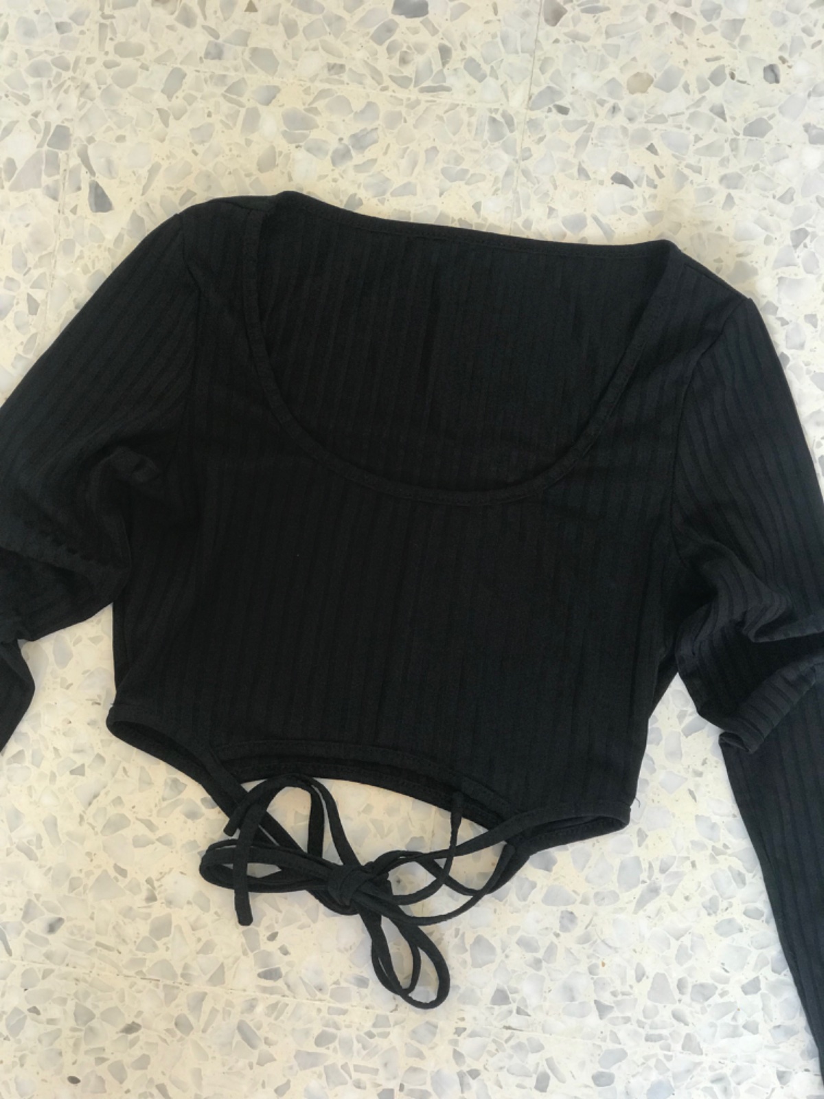 Pull noir 