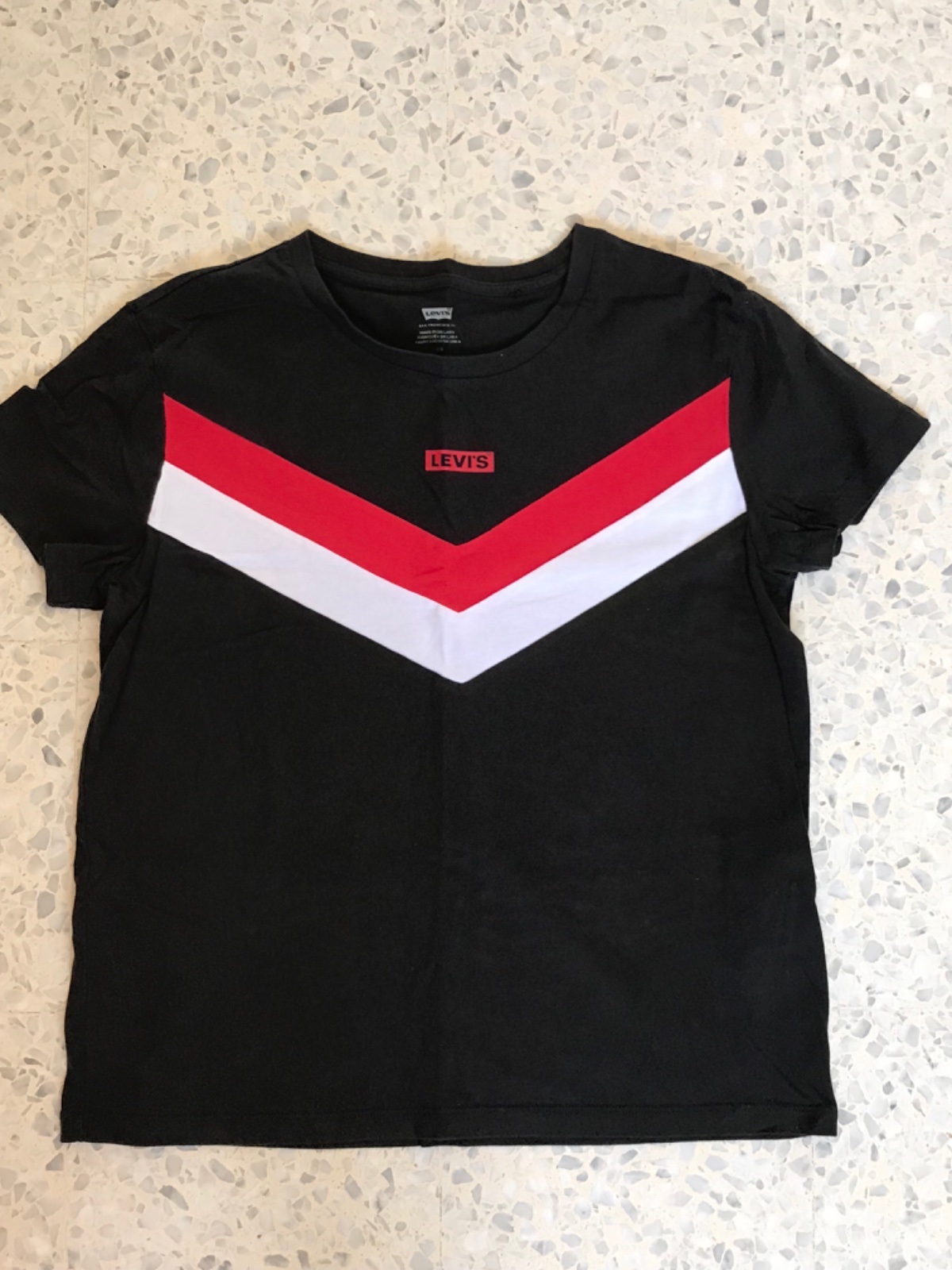 Pull Levi's taille m/L 