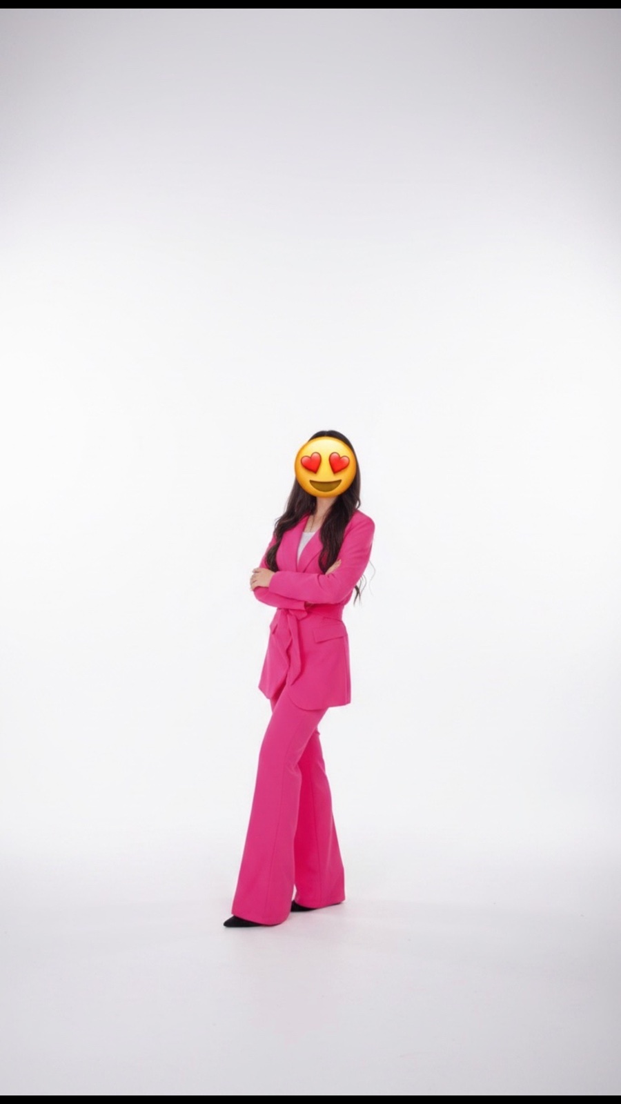 Ensemble rose fushia blazer avec ceinture et pantalon patte d'éléphant taille s/m