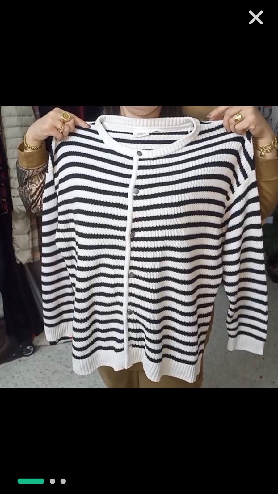 Cardigan rayée blanc et noir taille 48/50