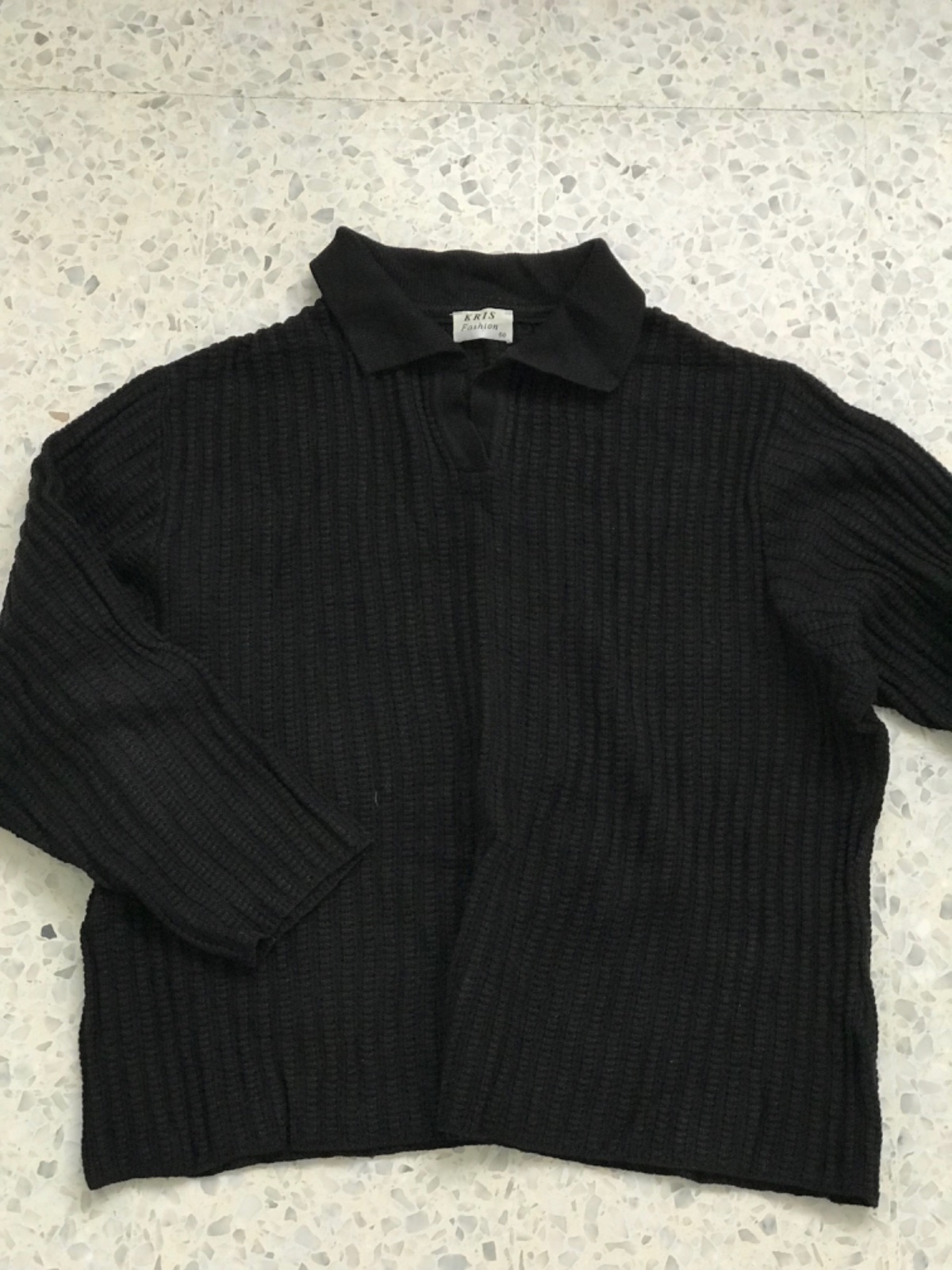 Pull noir coll chemise taille 46/48