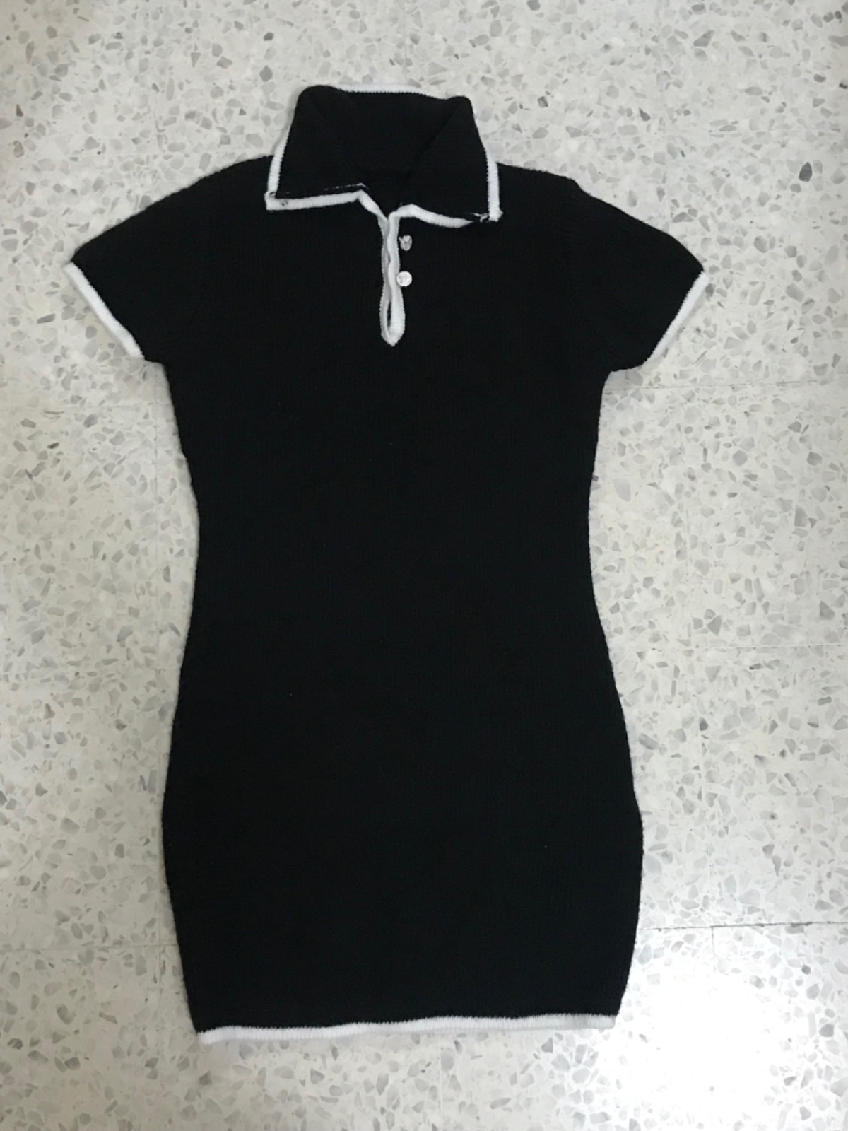 Robe noir courte coll chemise taille s/m