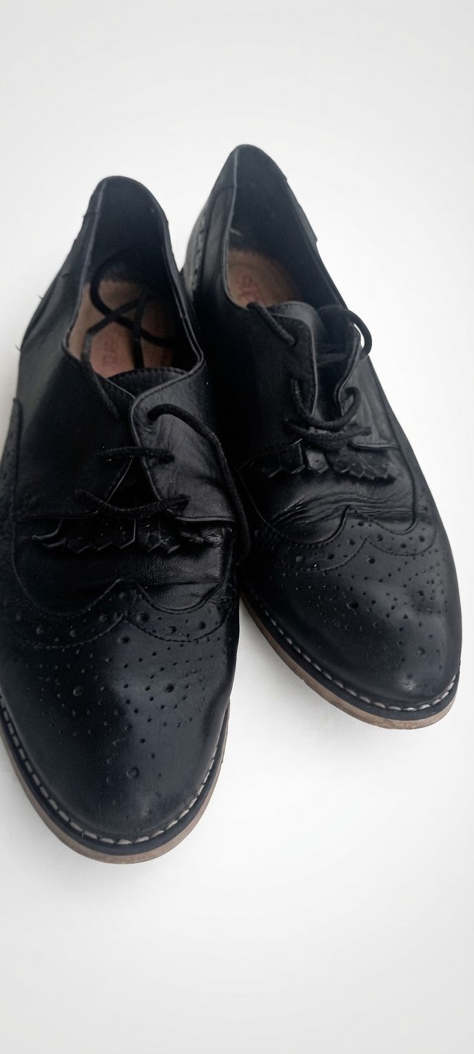 Derbies Superdry en cuir noir 