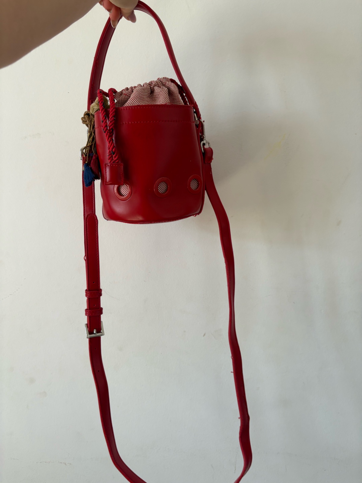 Sac seau rouge carpisa