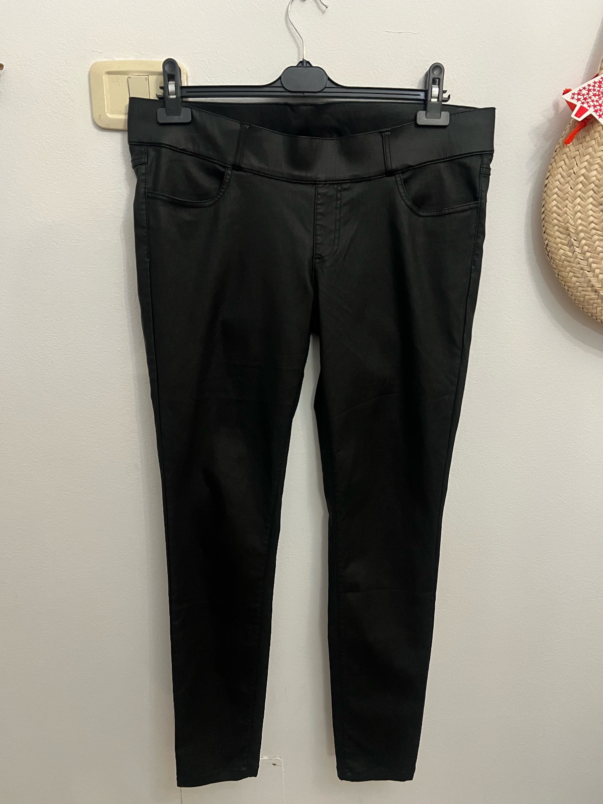 Pantalon simili cuir