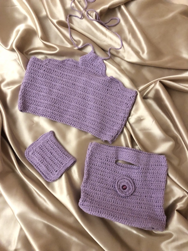 crop top + sac a main +porte carte en crochet