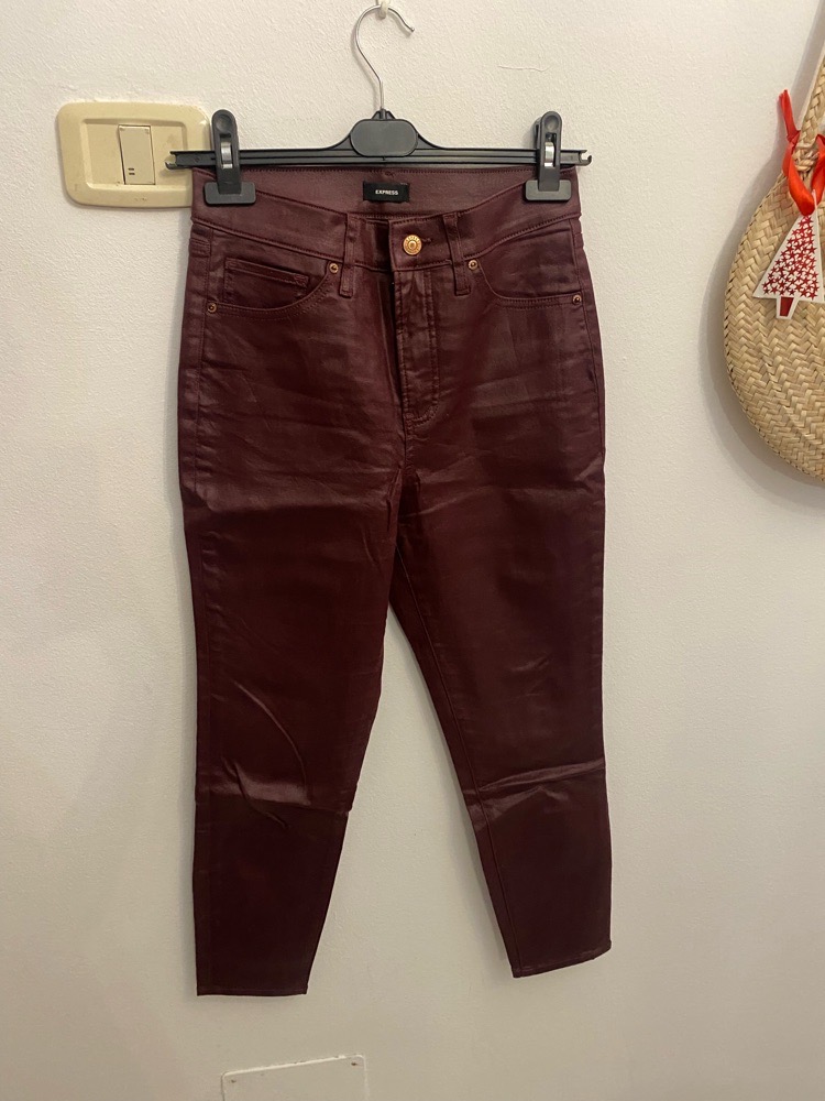 Pantalon Burgandy