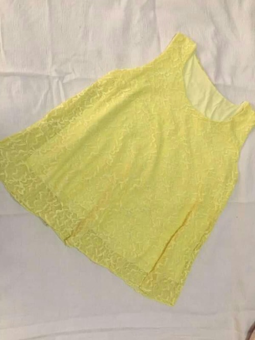 Chemise jaune 