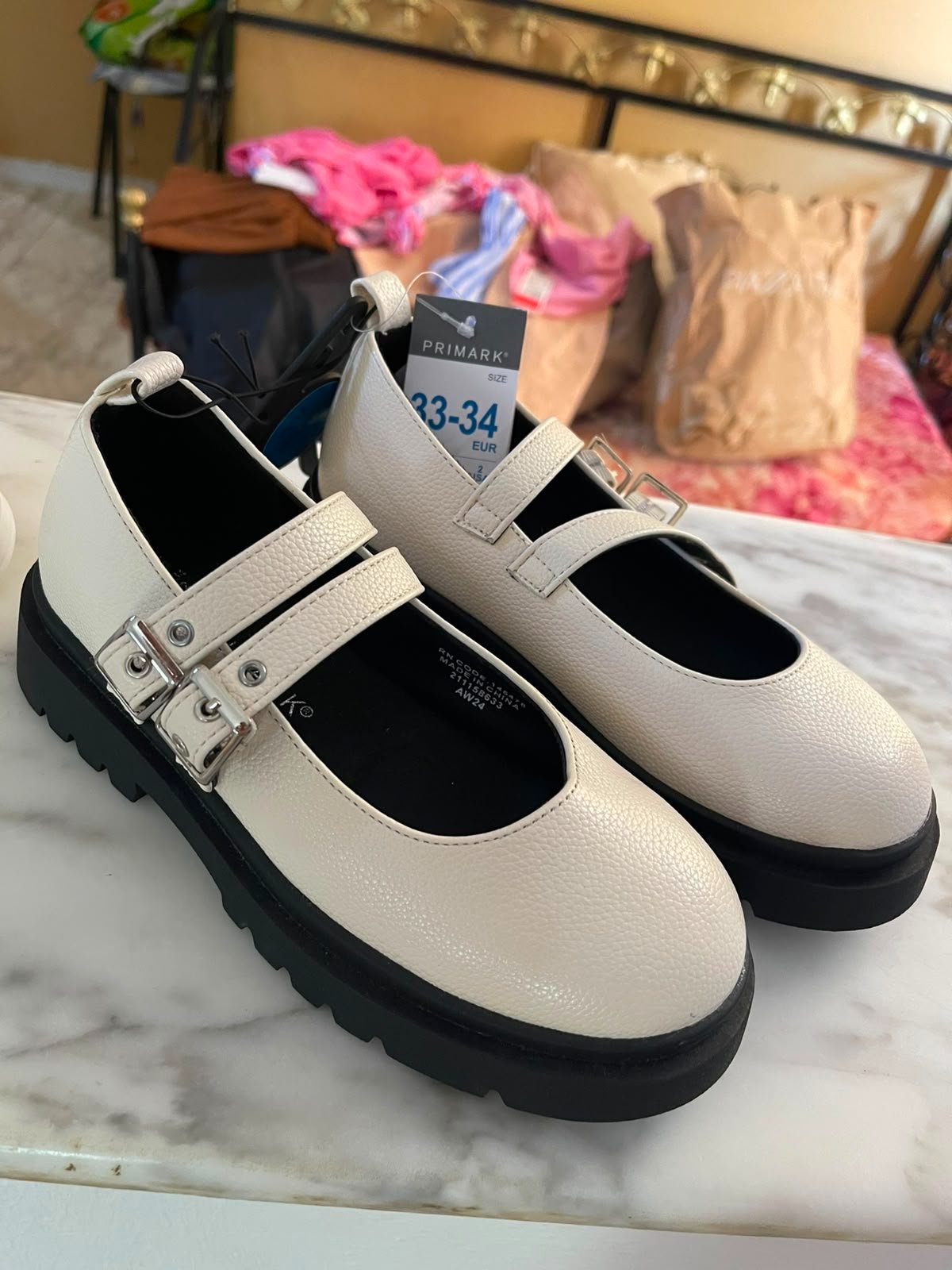 À VENDRE : Chaussures style Babies / Mary Jane à plateforme - NEUVES AVEC ÉTIQUETTE