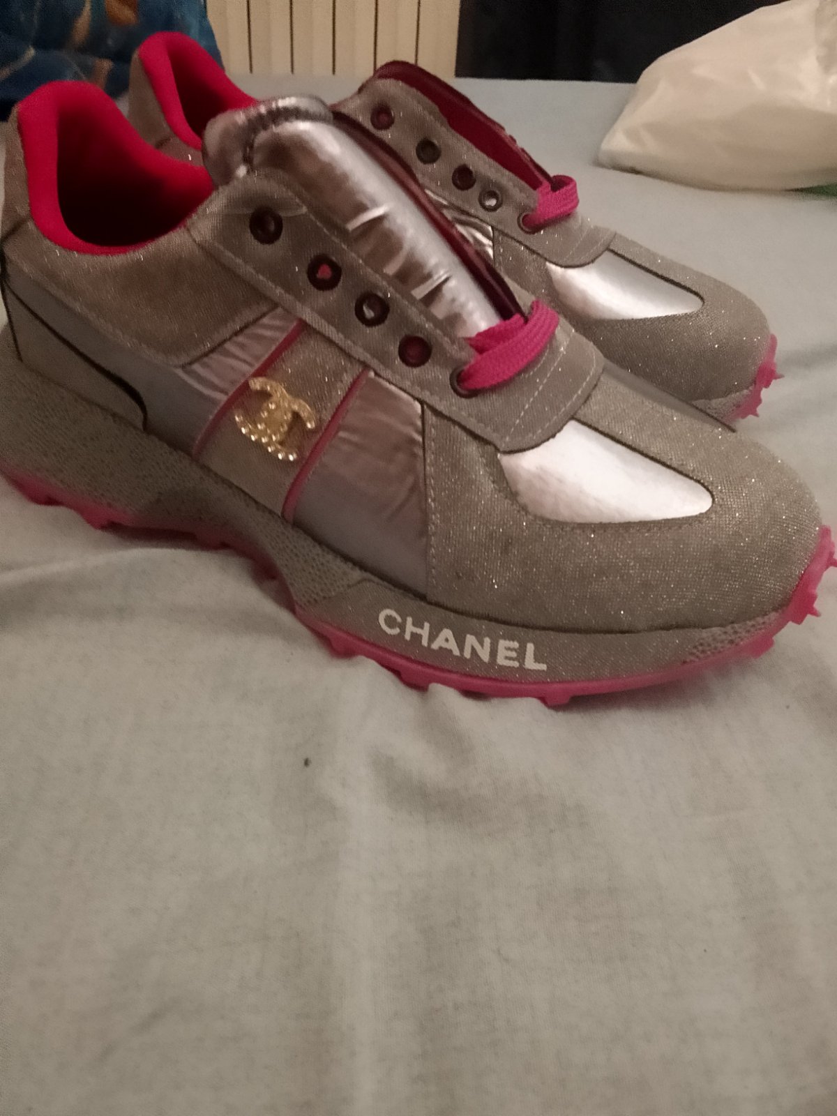 ✨ Baskets CHANEL – Pointure 38 ✨