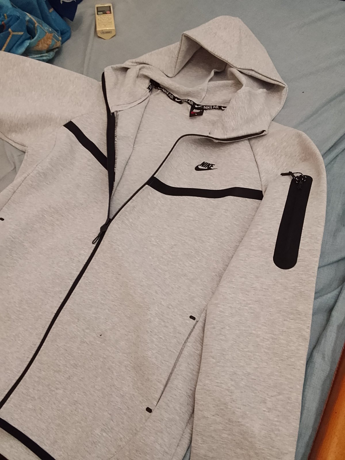 Haut de survêtement Nike Tech taille L