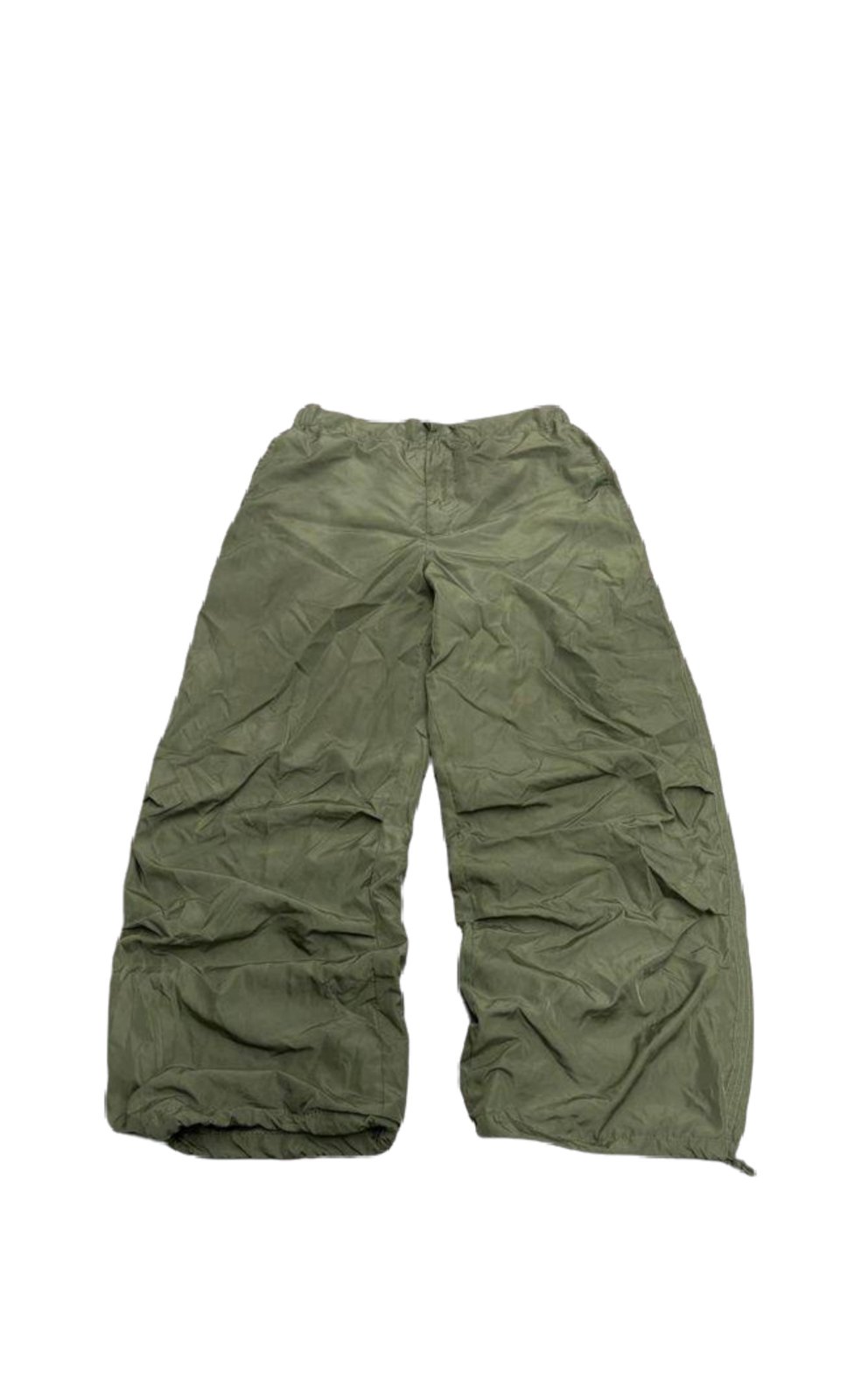Pull and bear super baggy green parachute pants.🔥🔥