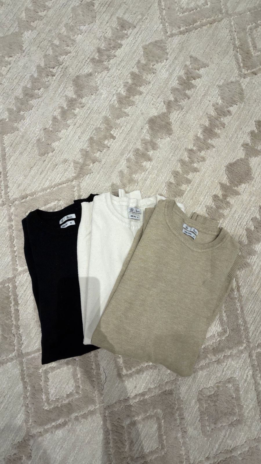 Ensemble de 3 pulls légers Heni Collection – Taille M
