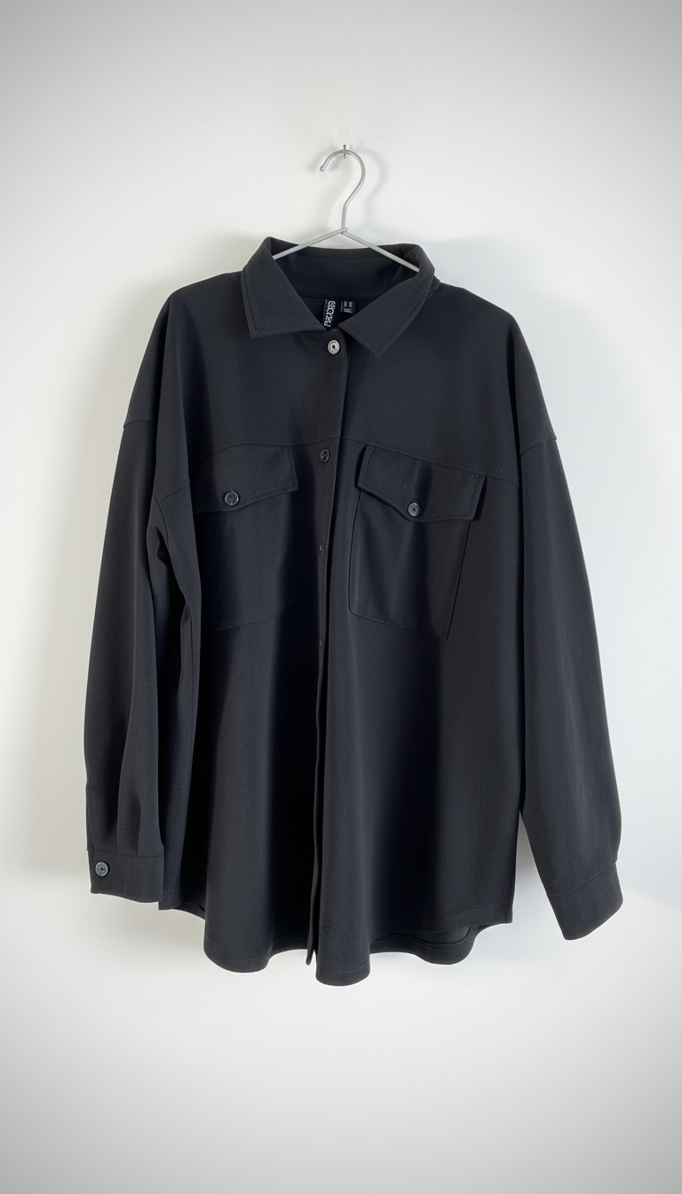 Blouse noire femme – élégante et intemporelle
