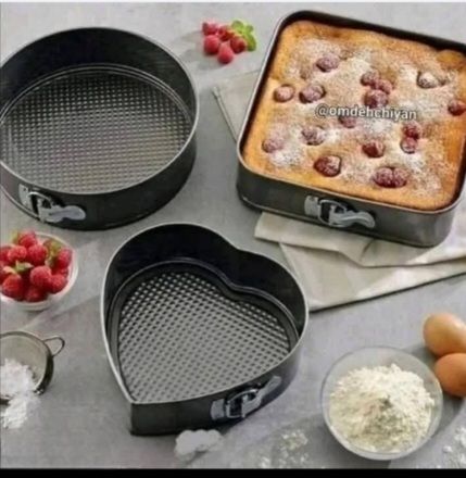 3 plateaux gâteaux 