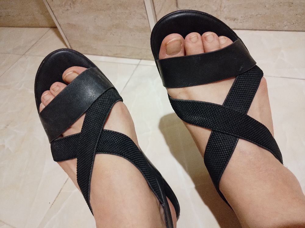 Sandel confortable 