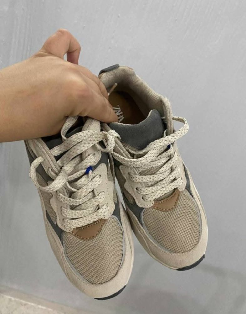 Baskets enfant zara 