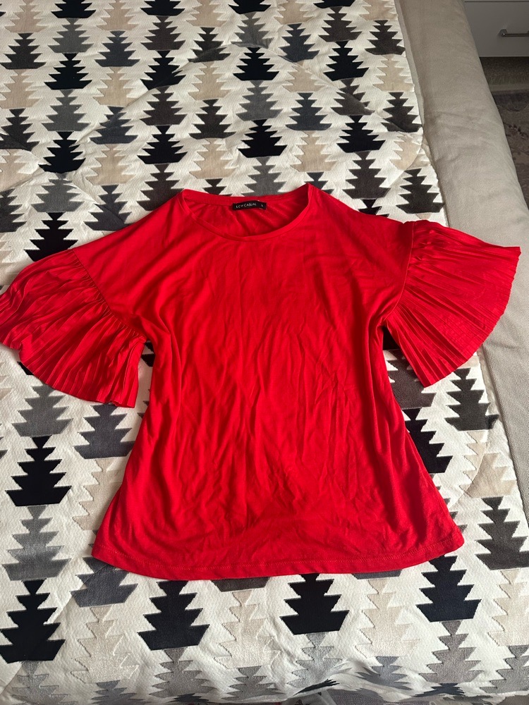 Pull rouge🌹