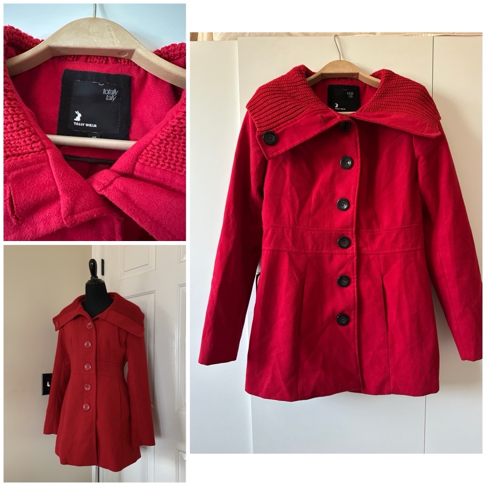 Manteau rouge en promo 🌹