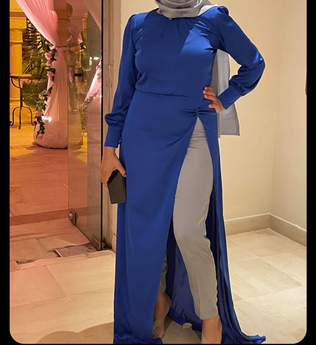 Robe bleu + pantalon + foulard 