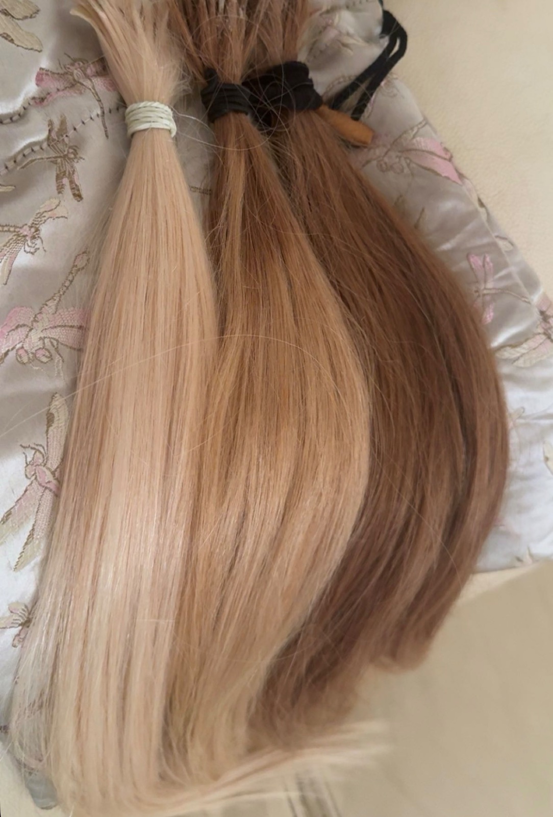 200 pieces Meche a meche extensions 