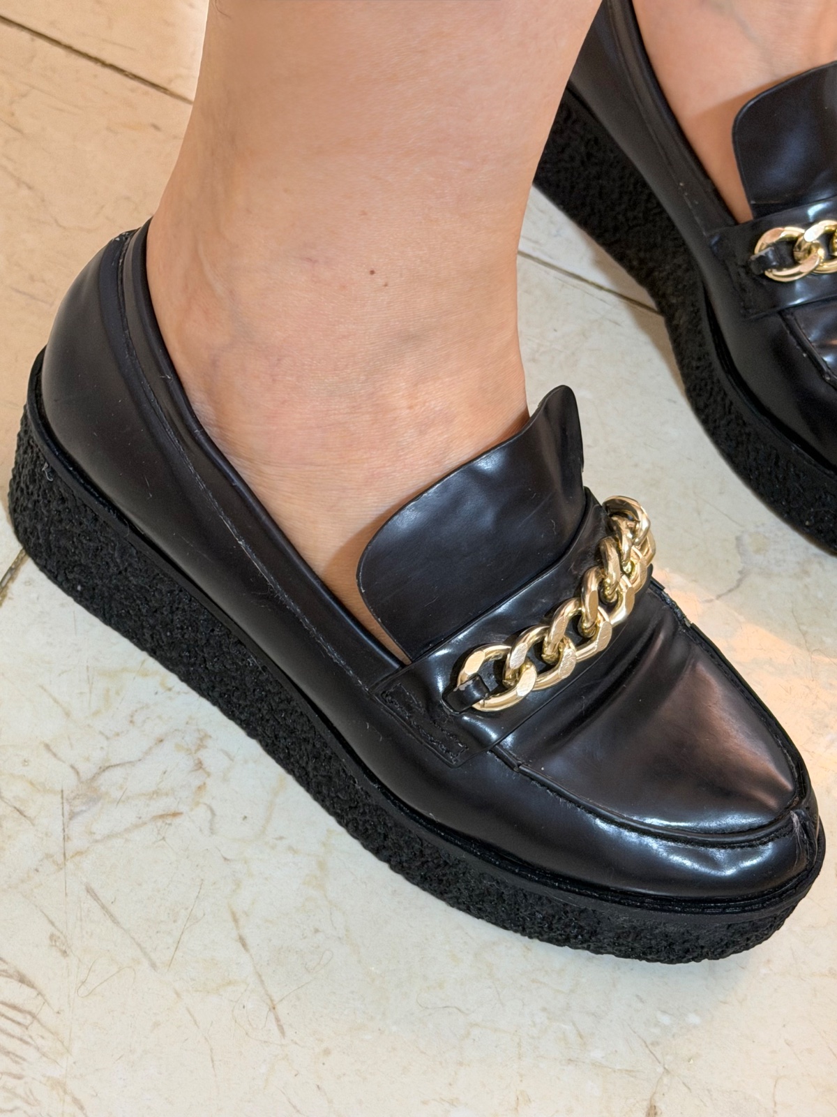 Moccasins stradivarius