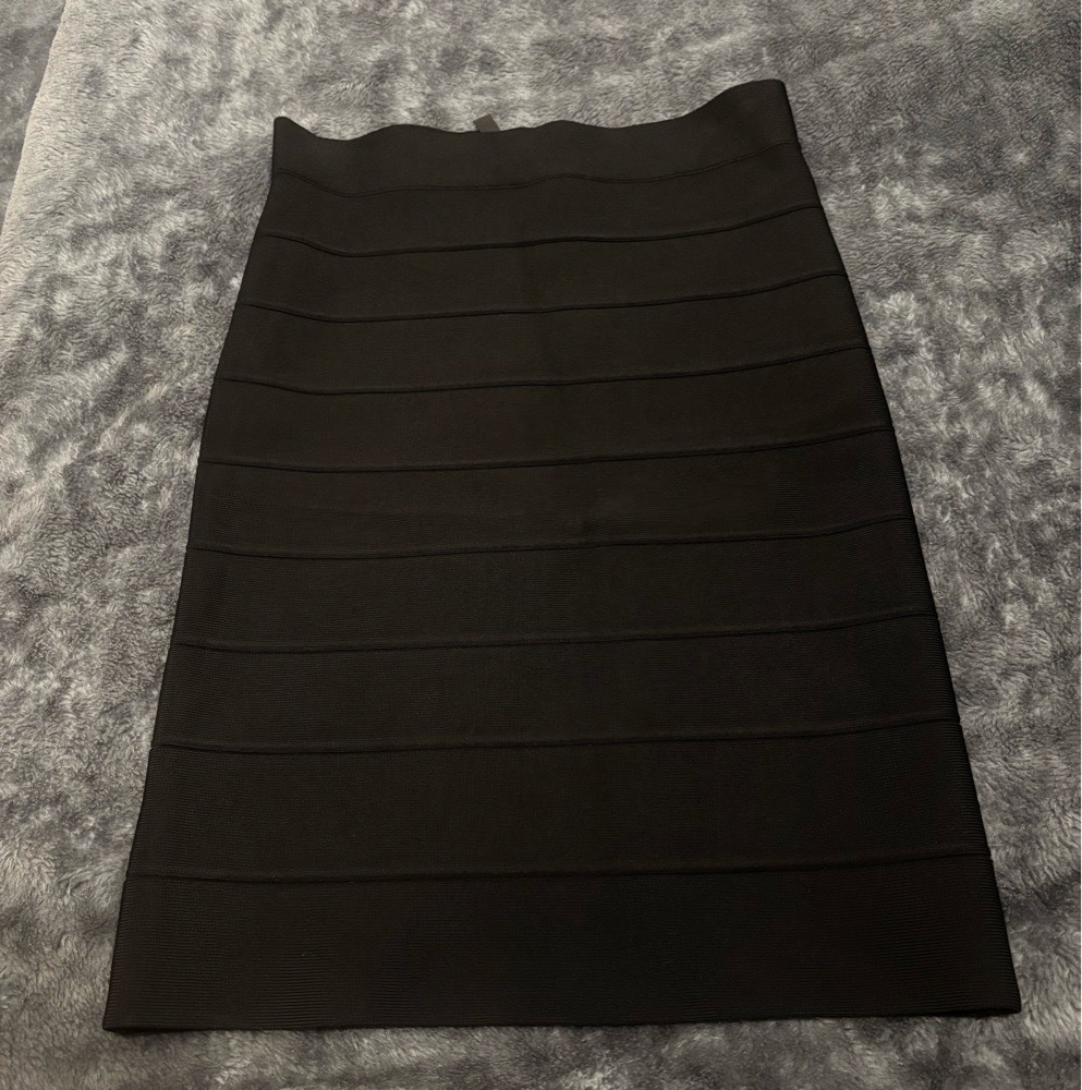 Jupe BCBG MAX AZRIA