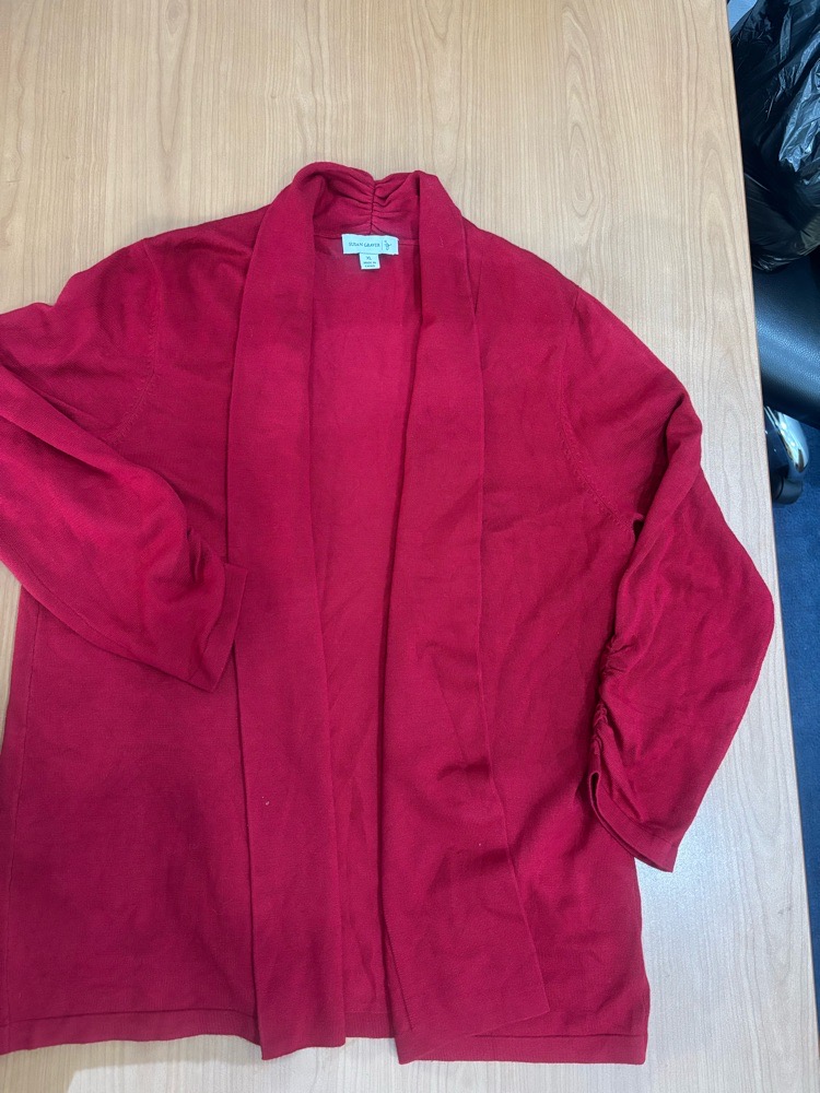 Gilet en rouge bordeaux de la marque Susan Graver