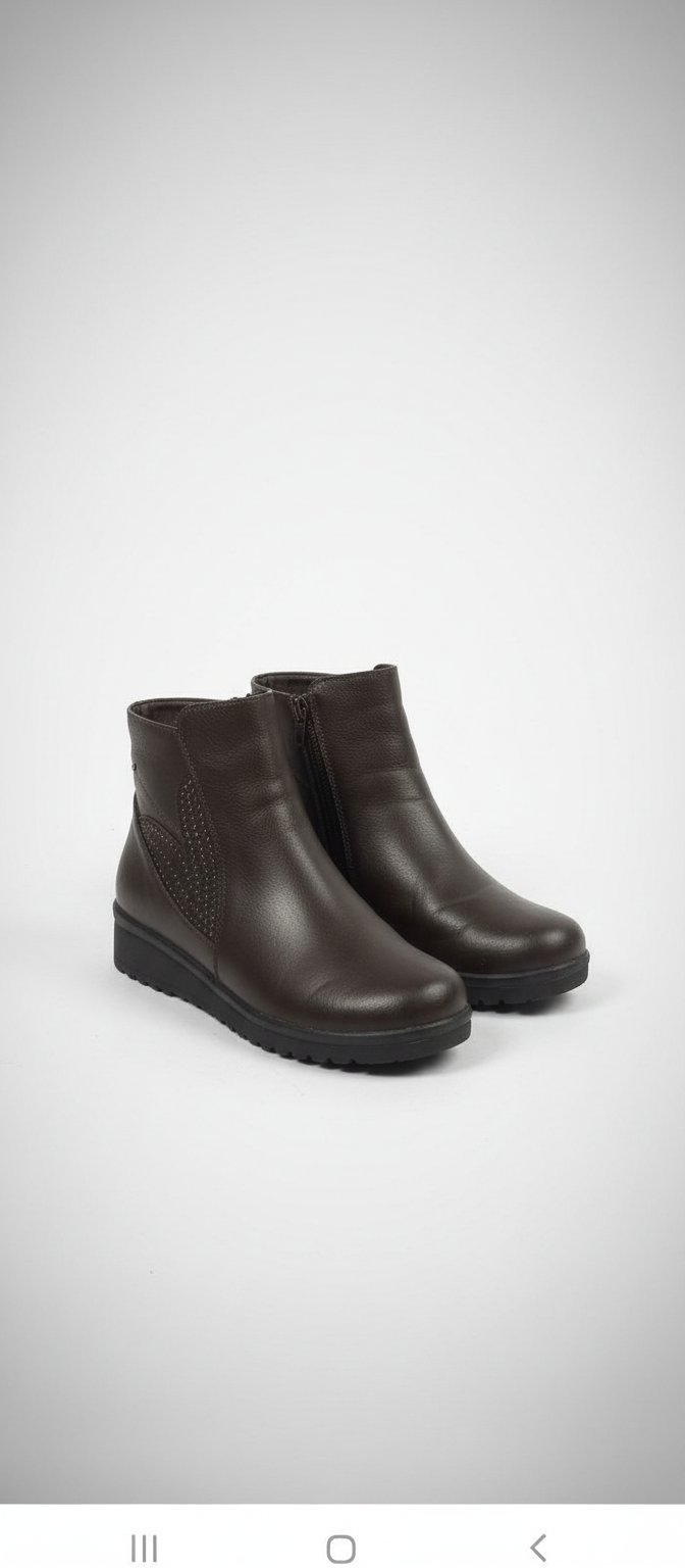 Bottine marron super confortable w mbaten min de5el ydafi