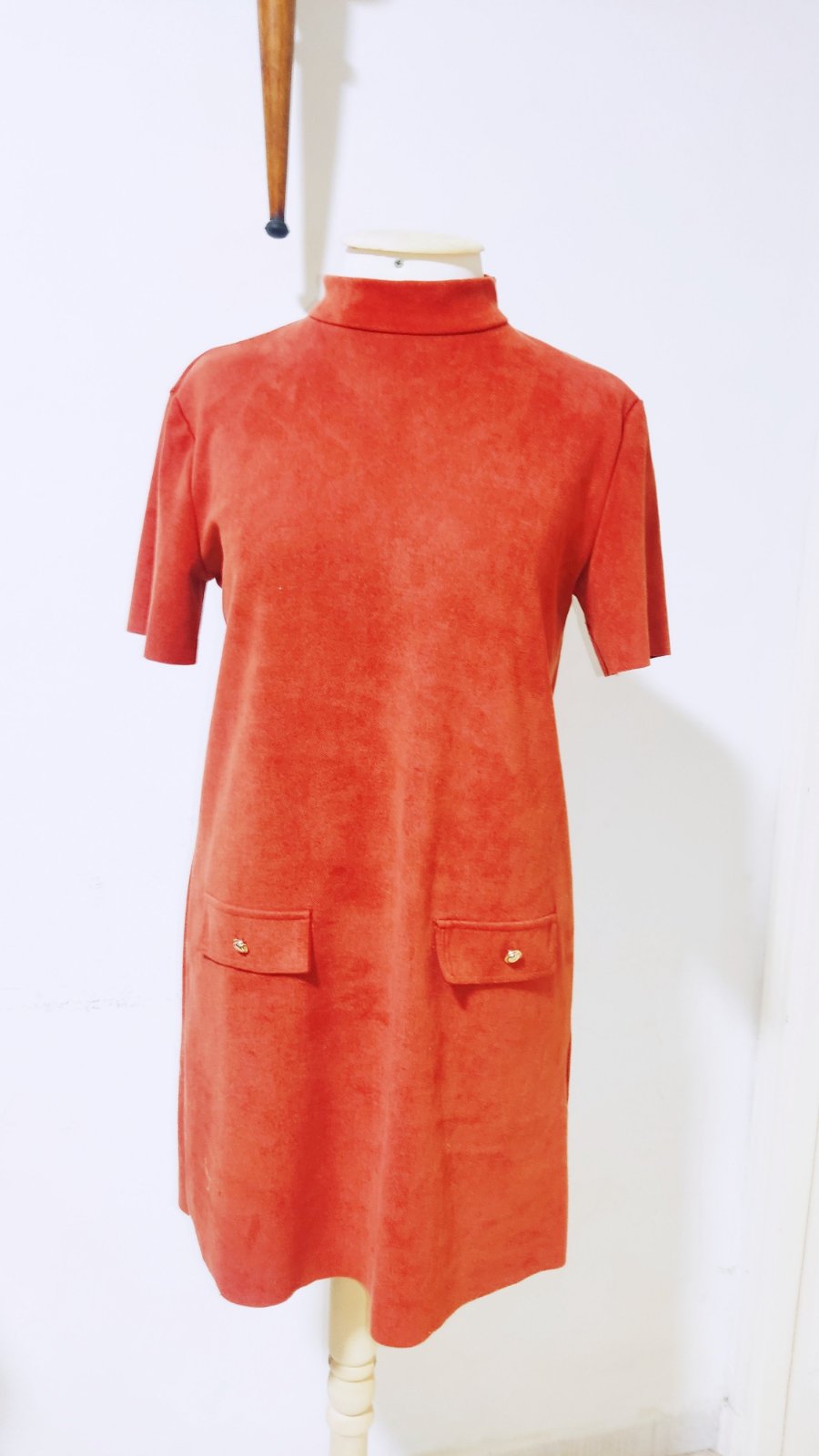 Robe Zara de couleur orange terracota quasi neuve  