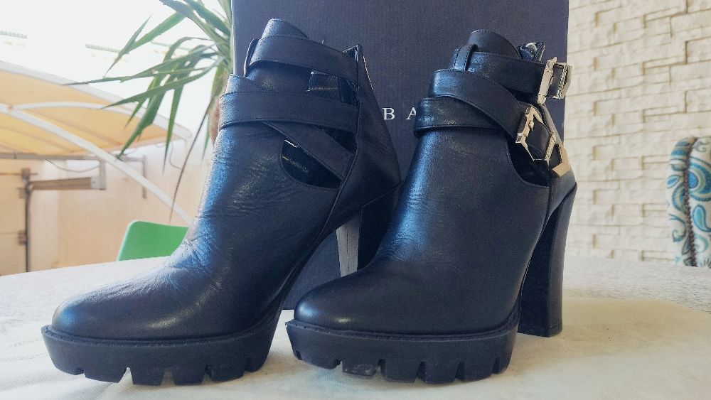 Bottines Albano comme neuves en cuir noir pointure 37 