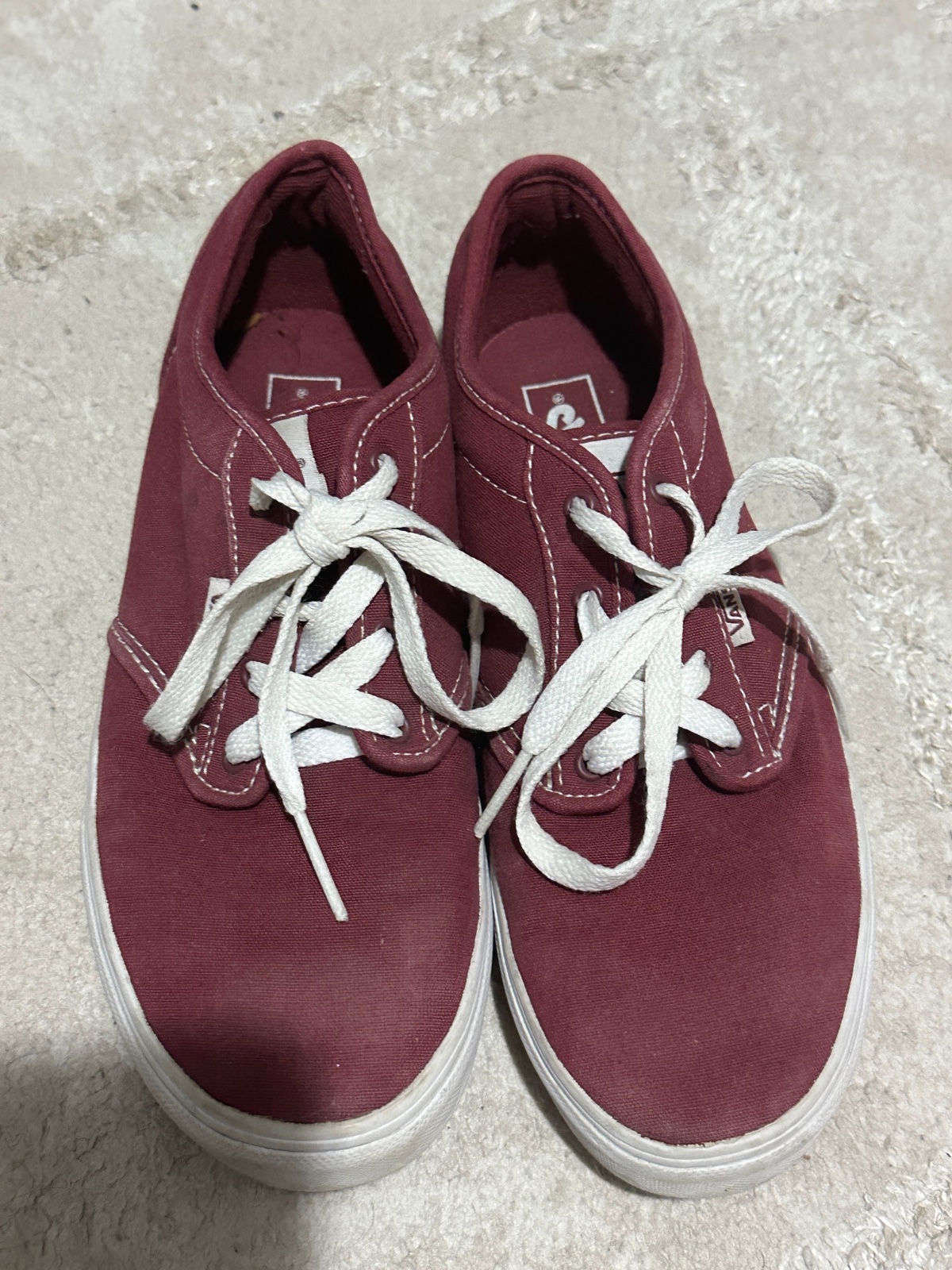 Burgendy shoes 