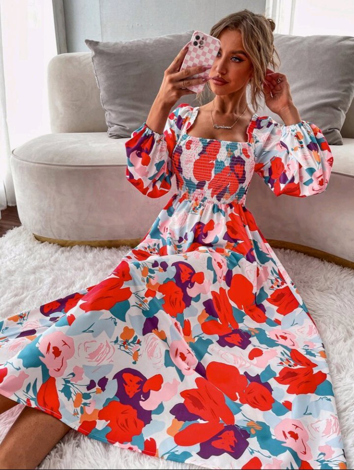  Robe trapèze à imprimé floral froncée