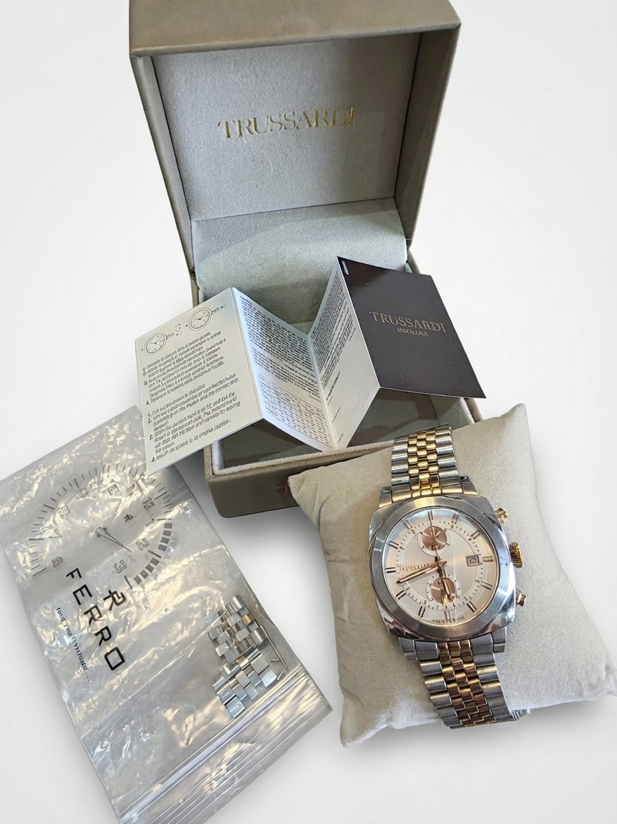 Montre trussardi en très bon état pour homme