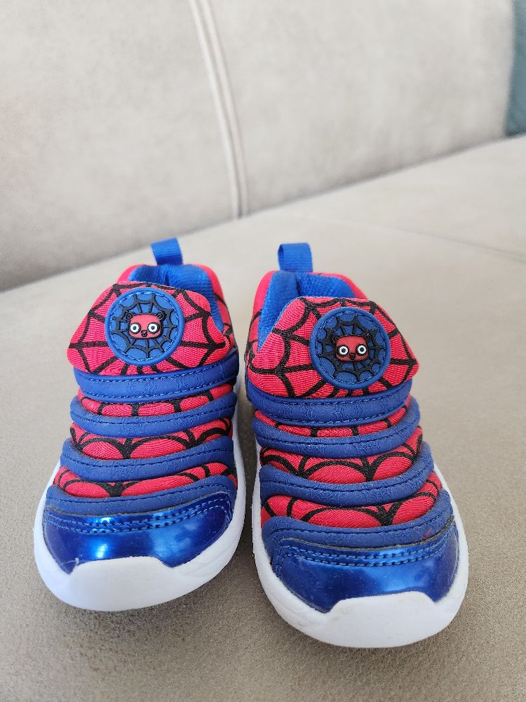 Sneakers spiderman pour enfant 