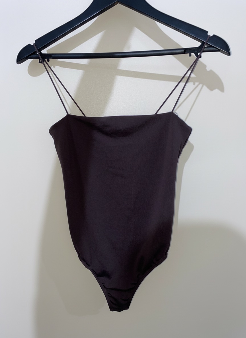 Body en marron