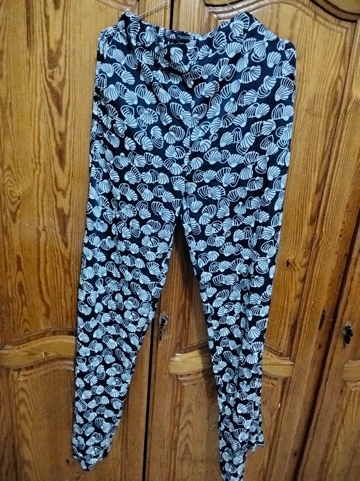 Pantalon zara fluide satiné en bleu et blanc