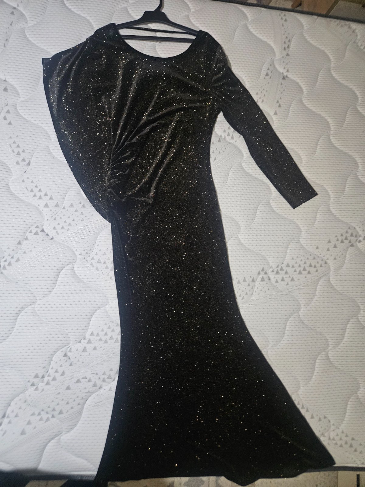 Robe noir pailleté