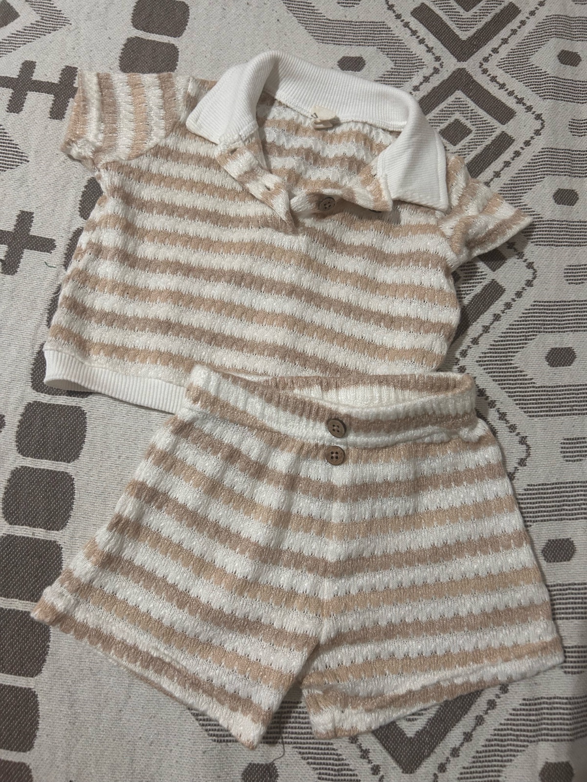 Tenue bb