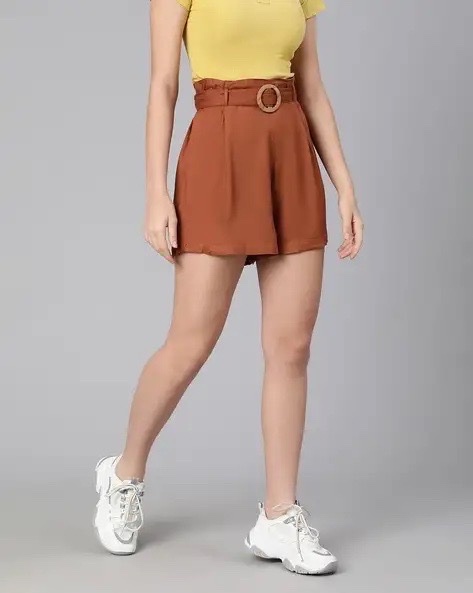 Short ceinturèe