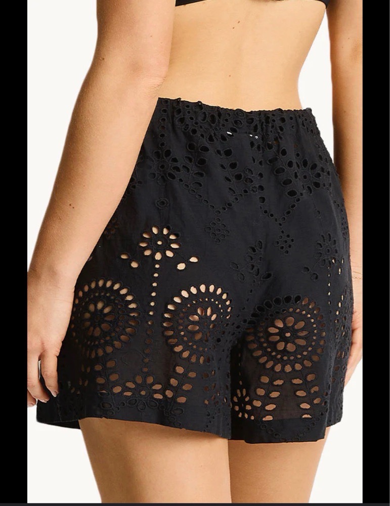 Shorte BCBG