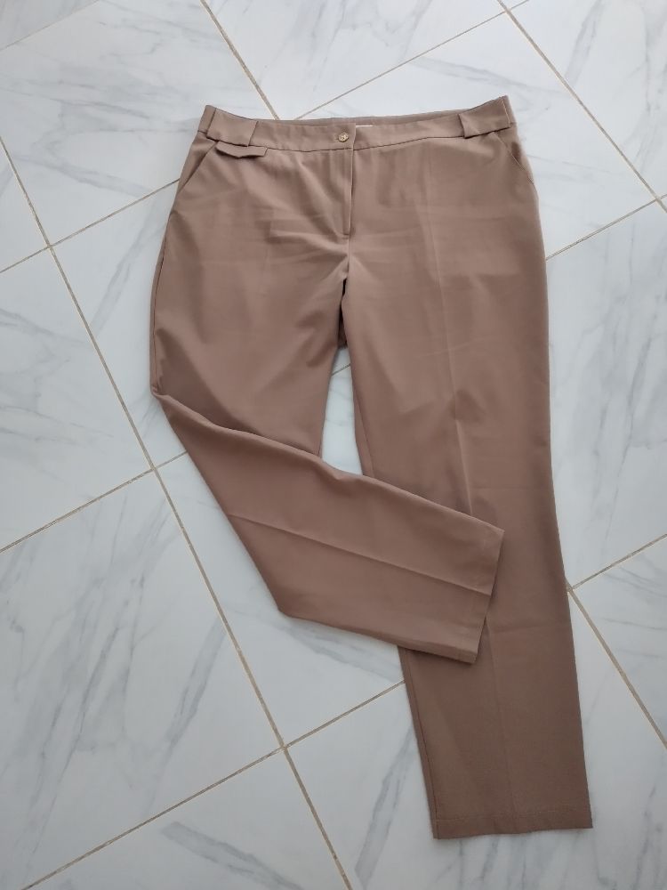 Pantalon camel taille 46
