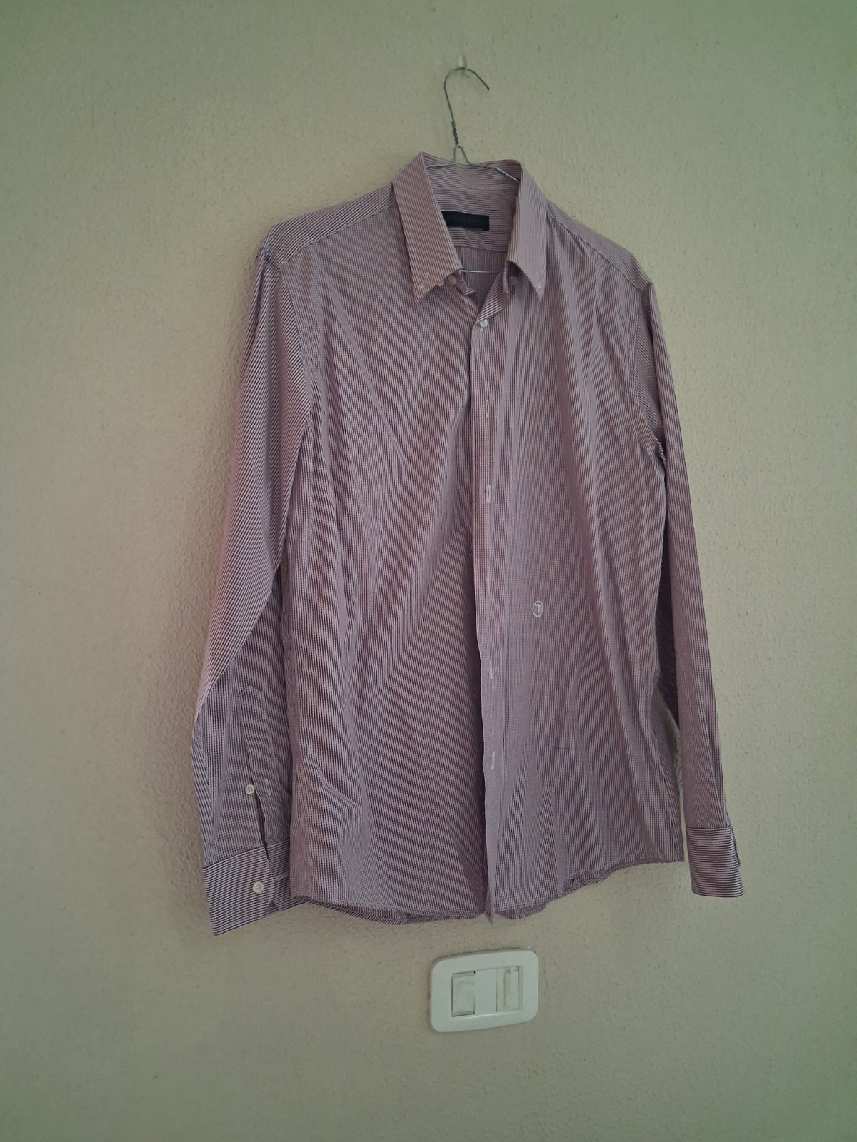 Chemise à  petit carreaux  taille 40