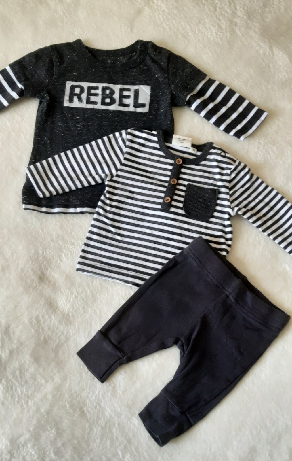 Lot 0-3M 